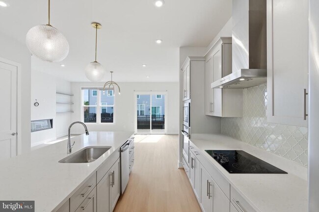 Building Photo - 2389 Liberty Lp