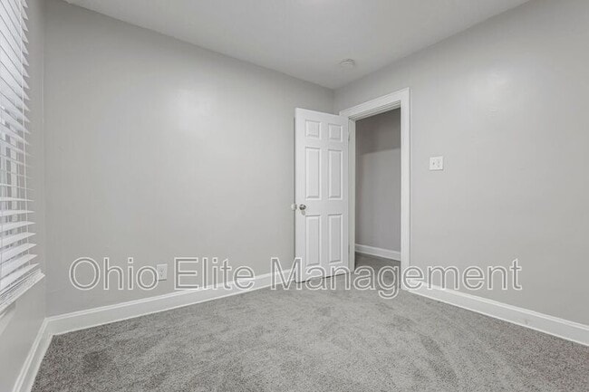 Building Photo - 1115 S Ohio Ave