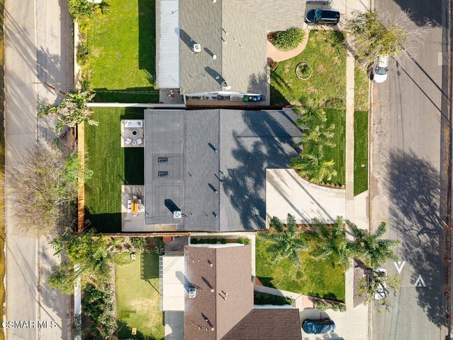 Building Photo - 6655 Lederer Ave
