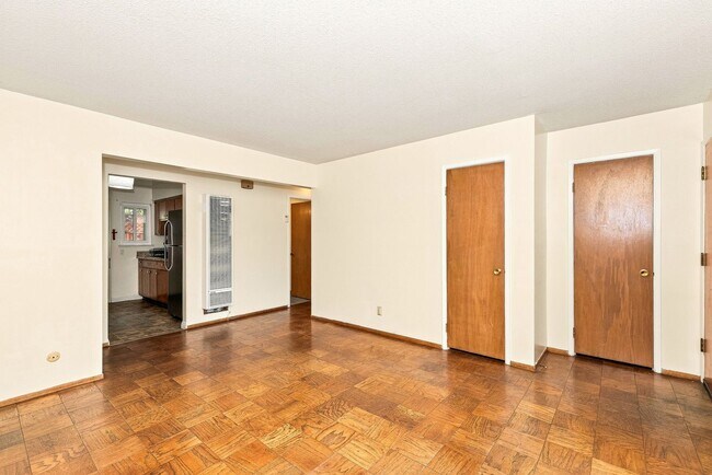 Building Photo - 2727 McGee Ave