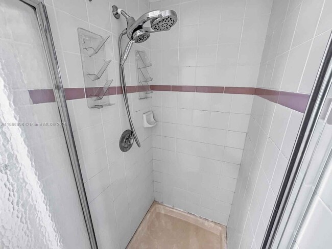 Building Photo - 1015 NW 125th Terrace