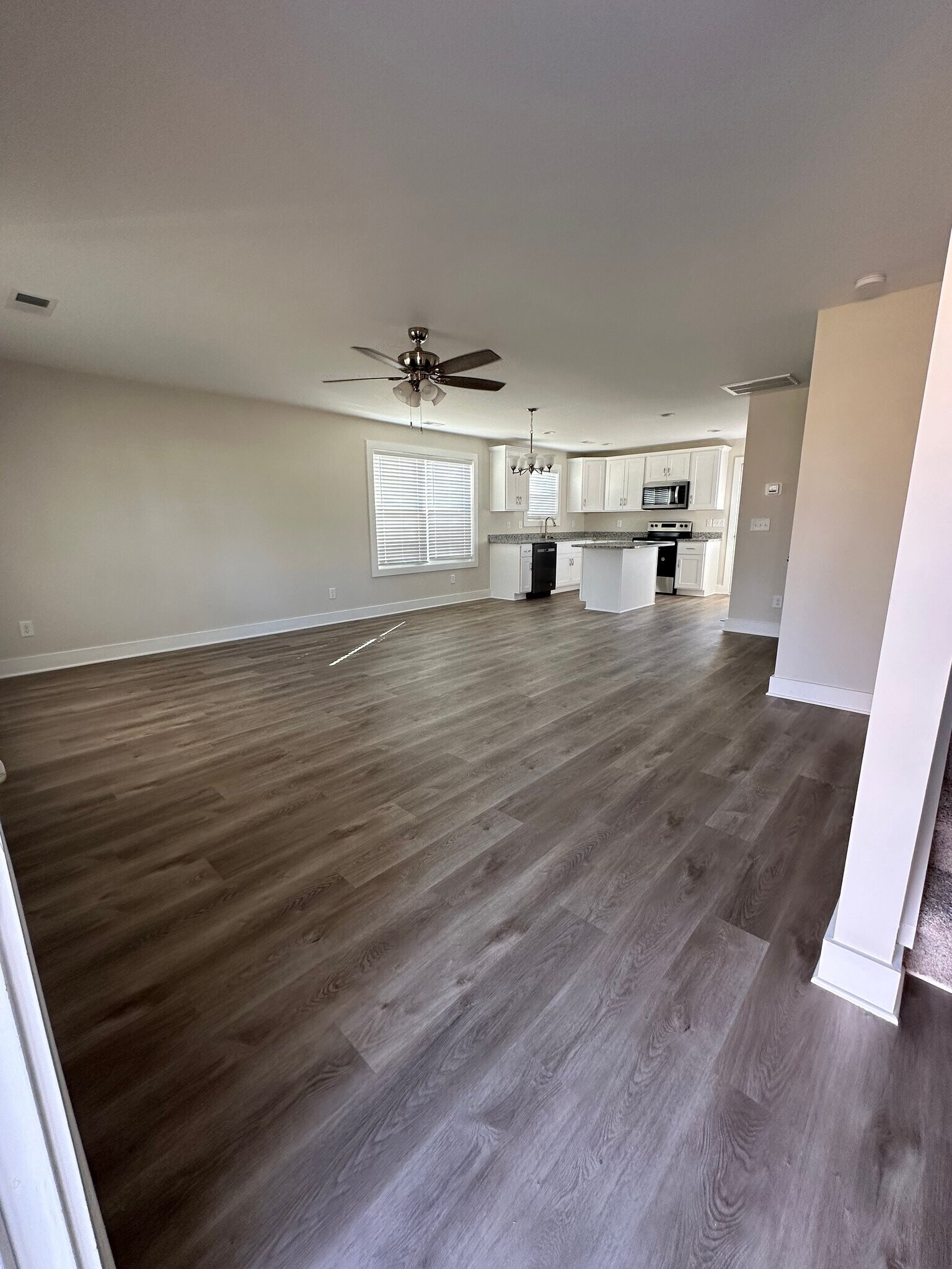 Building Photo - 802 Union St