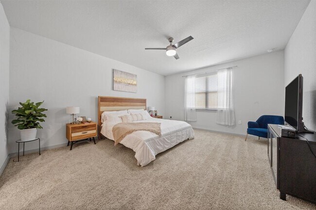 Building Photo - 14008 Zuhause Dr