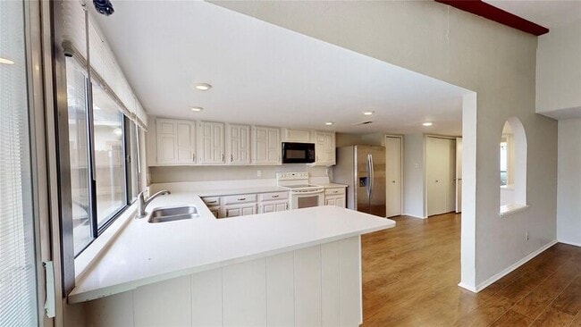 Building Photo - 4416 Augusta St