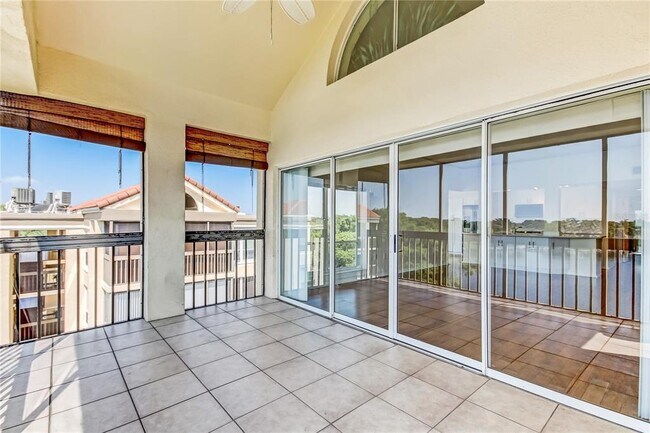Building Photo - 204 Quayside Cir
