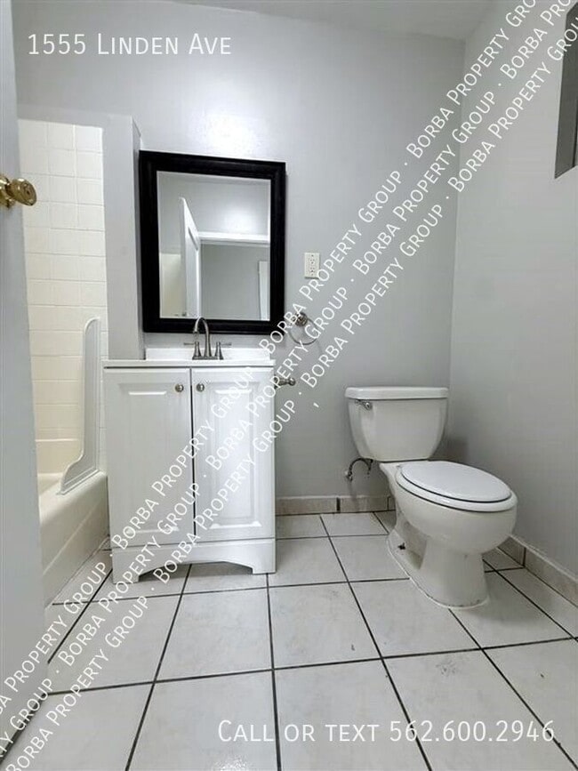 Building Photo - 1555 Linden Ave