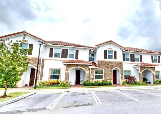 Building Photo - 5330 Ellery Terrace