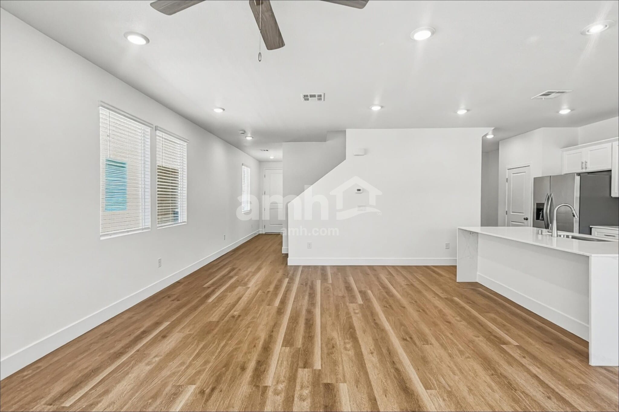 Building Photo - 9579 Marchmont Rd
