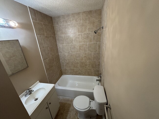 Building Photo - 5122 Pickett Cove