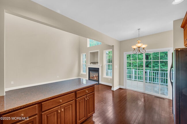 Building Photo - 59 Brookfield Dr