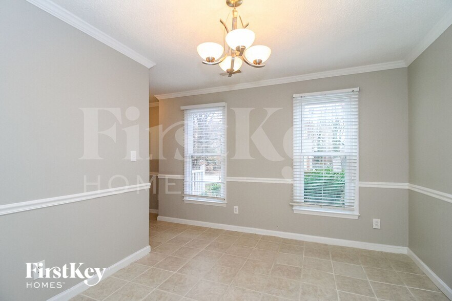 Building Photo - 3302 Sparrowhawk Dr