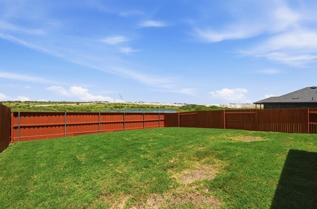 Building Photo - 632 Pepperbark Loop