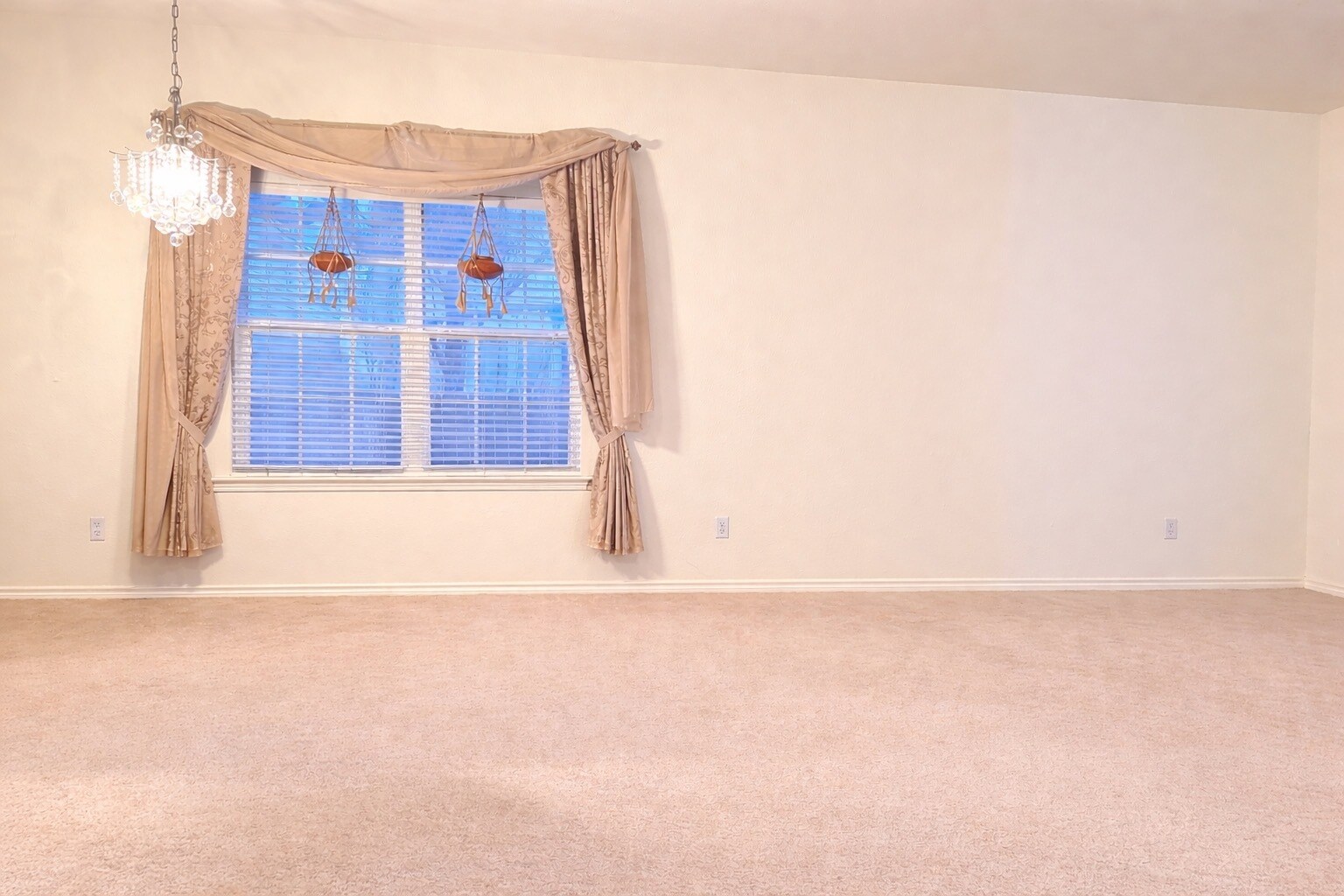 Building Photo - 169 Red Hawk Rdg