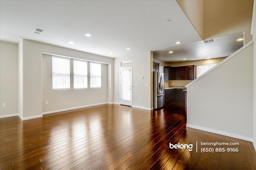 Building Photo - 40828 Tomales Terrace