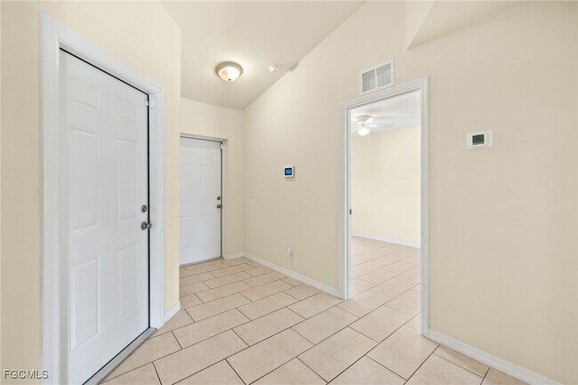 Building Photo - 4111 Skyline Blvd