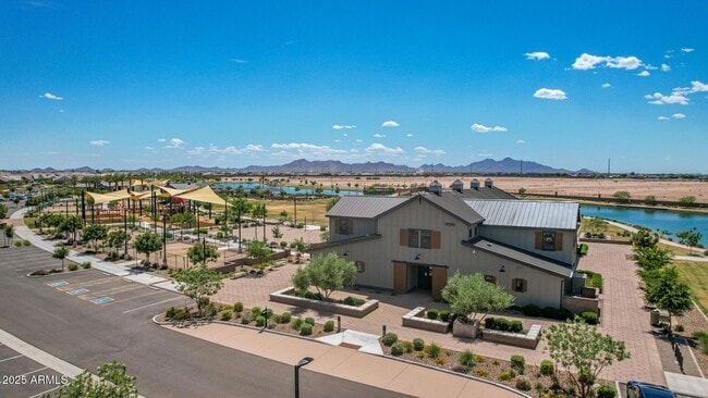 Building Photo - 22433 E Cattle Dr