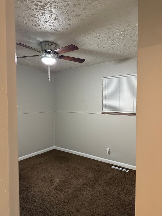 Building Photo - 3709-3711 Kinnear Ave