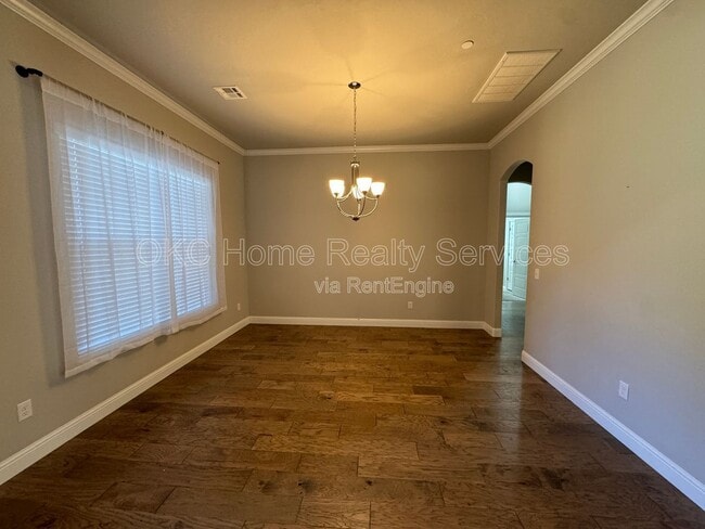 Building Photo - 5709 Asheville Wy