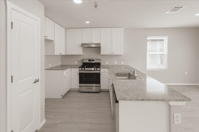 Building Photo - 7202 Lavaca Bluff