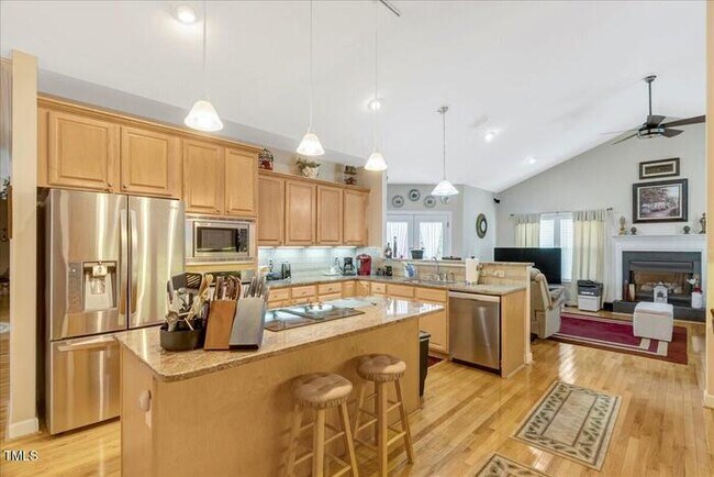 Building Photo - Build Equity While Leasing - Lease and Own...