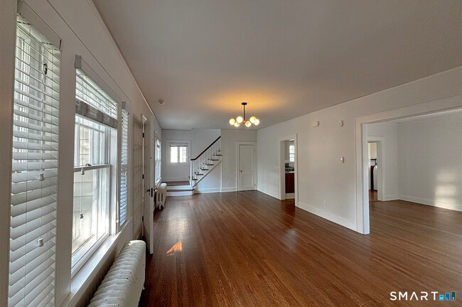 Building Photo - 111 Arcadia Ave