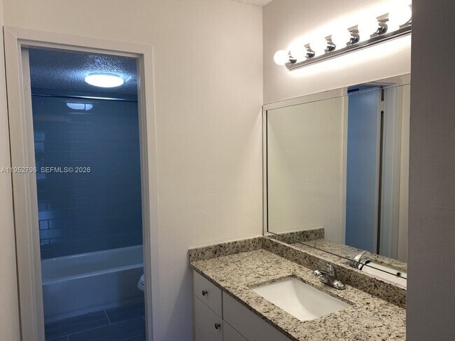 Building Photo - 5112 NW 79th Ave