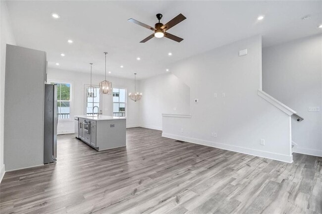 Building Photo - 4443 Buckley Way #65