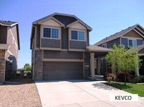 Building Photo - Stunning Home In Rigden Farms