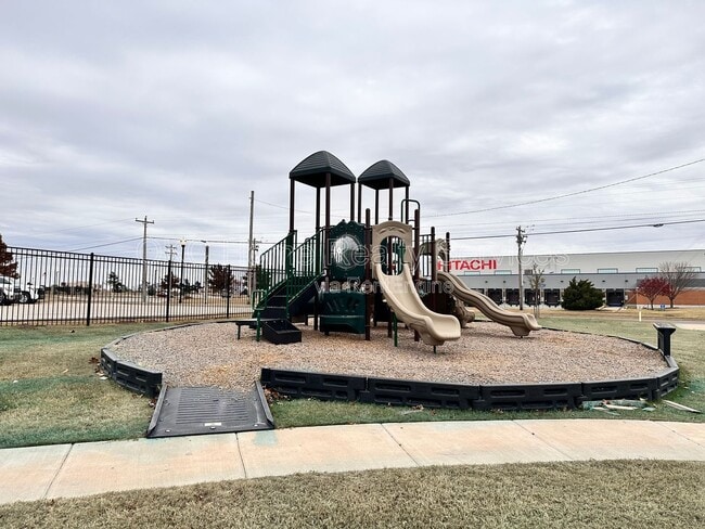 Building Photo - 2318 Wolford Ct