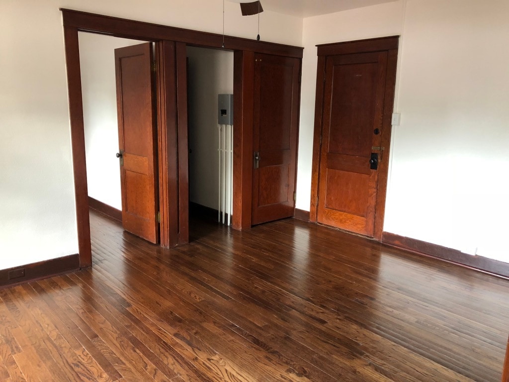 Building Photo - 513 Terry St