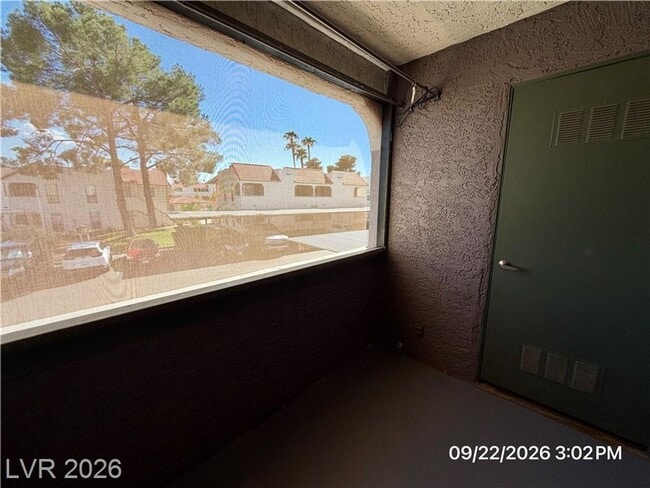 Building Photo - 711 Bass Dr