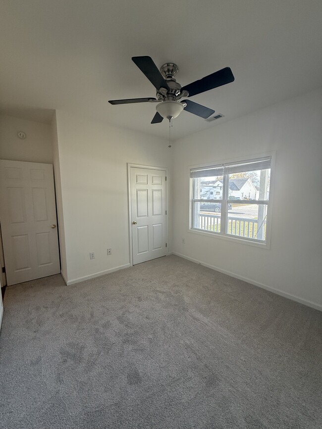 Building Photo - 232 Rutledge Ave