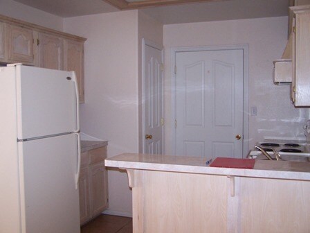 Building Photo - 1101 Stonehaven Blvd