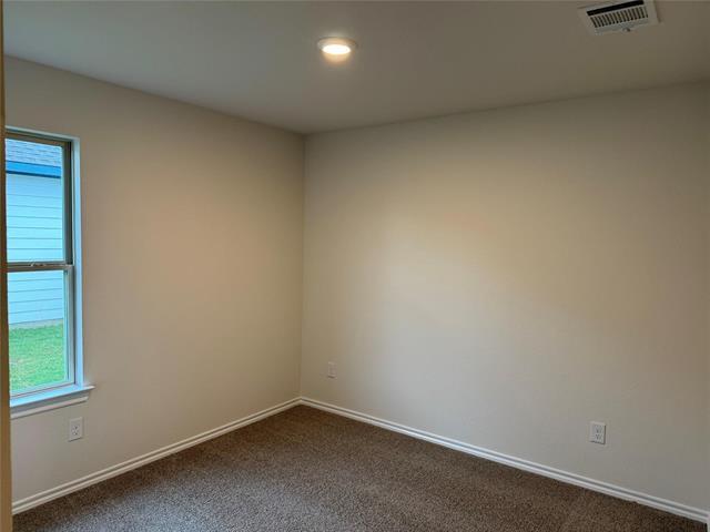 Building Photo - 2335 Gardenia Ln