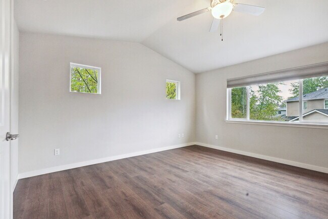 Building Photo - 7923 161st Street Ct E