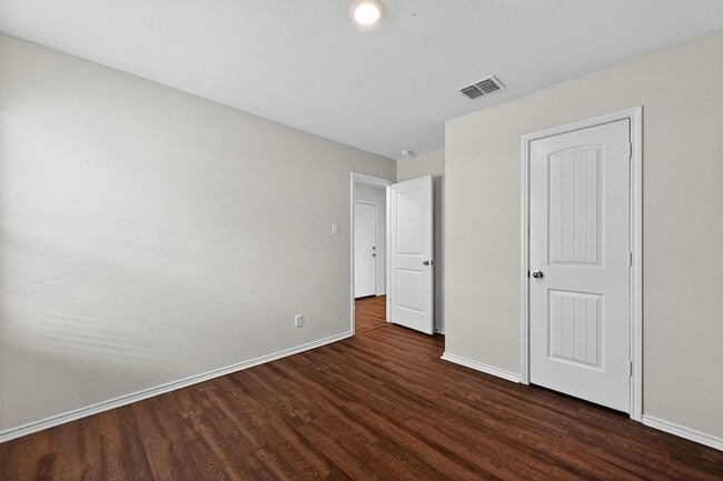 Building Photo - 4333 Johnstown Ln.