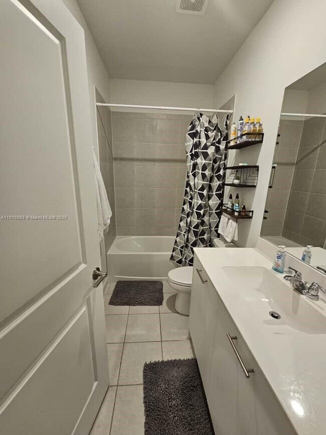 Building Photo - 12108 NW 24th Ct