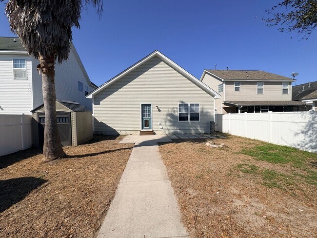 Building Photo - Welcome to Bluffton Park