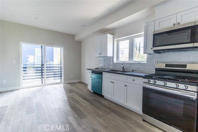 Building Photo - 5130 Riverton Ave