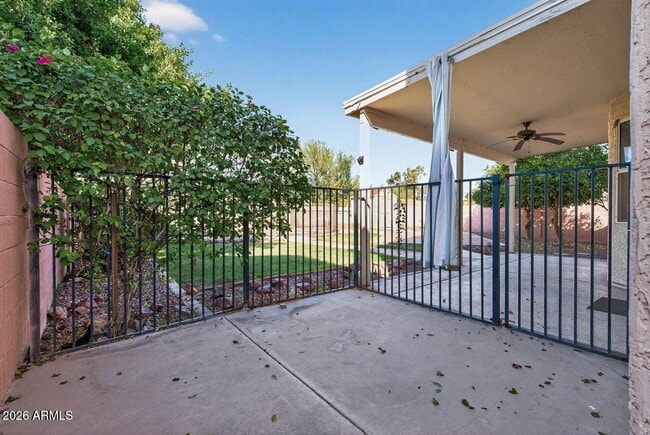 Building Photo - 11530 W Palm Brook Dr