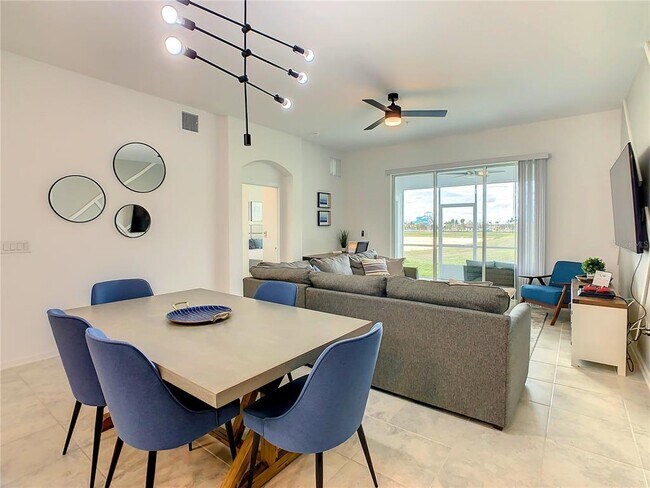 Building Photo - 9331 Sommerset Hills Dr