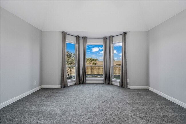 Building Photo - 3813 Brinkley Dr