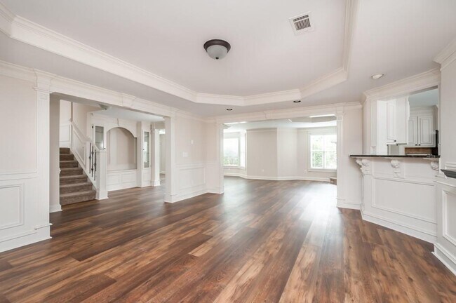 Building Photo - 6005 Oakbury Ln