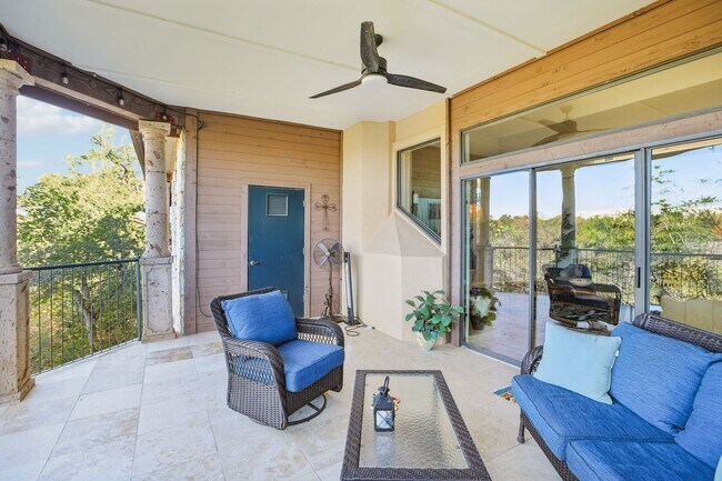 Building Photo - Luxury Riverfront Condo Near Georgetown Square | 2 Bed / 2 Bath with Balcony