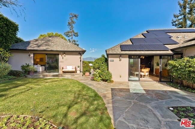 Building Photo - 2841 Montcalm Ave