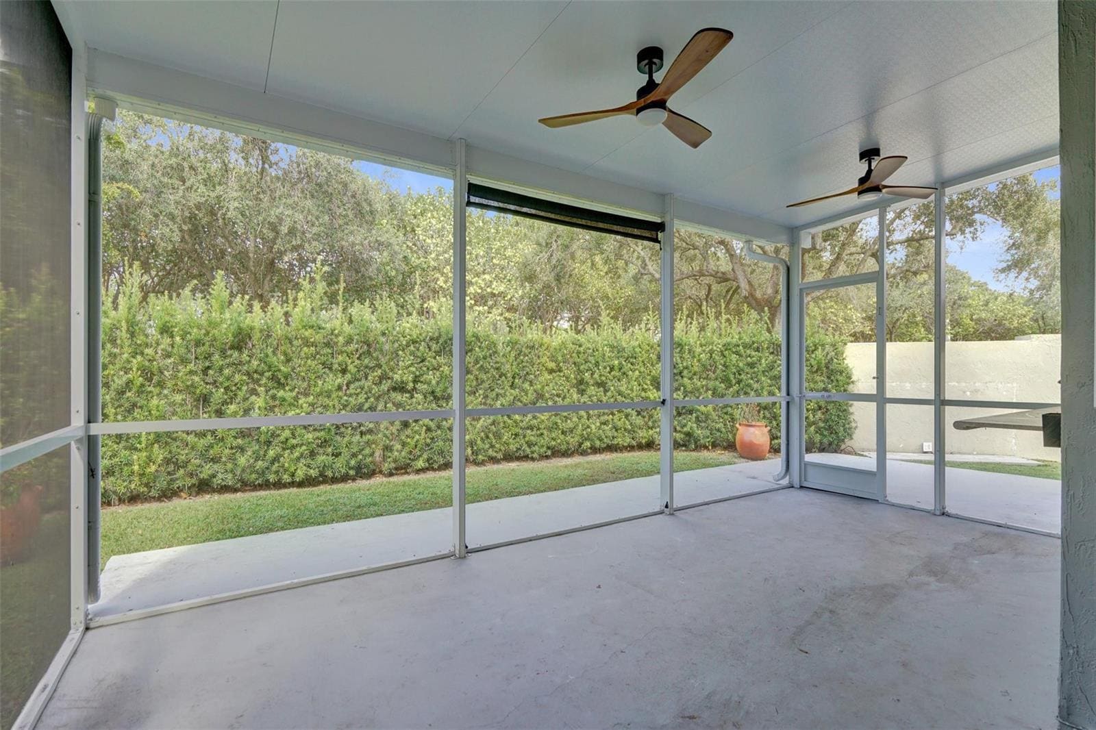 Building Photo - 11567 N Open Ct