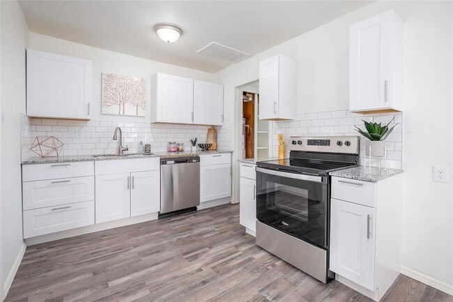 Building Photo - 4602 N Classen Blvd