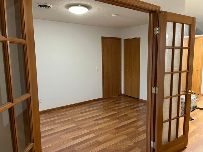 Additional Bedroom view 1 - 703 E Tin St