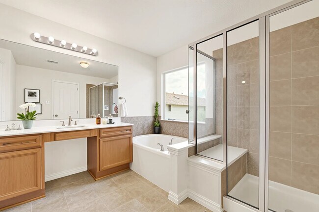 Building Photo - 5010 Dartmoor Ridge Trail