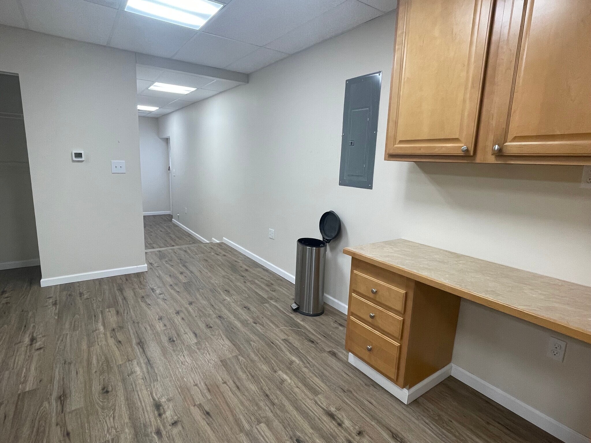 Drop down desk - 31 N Main St